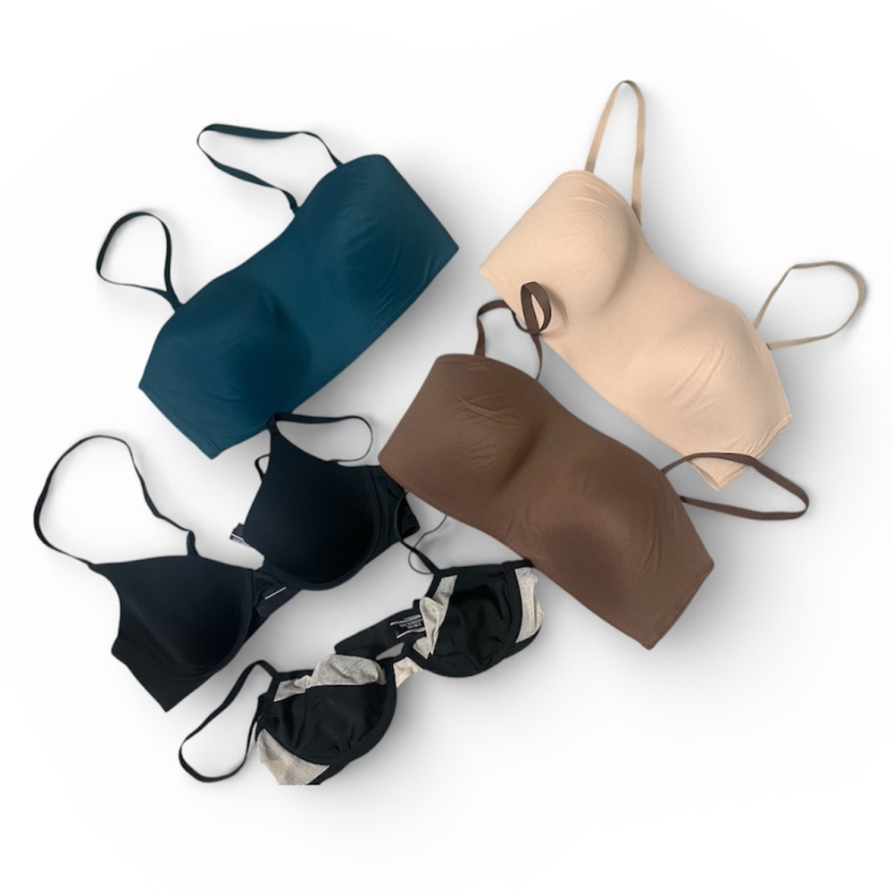 Bundle of Victoria's Secret Bras- 32C‎